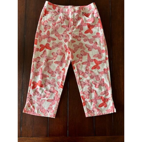 Liz Claiborne Pants - Liz Claiborne Size 8 Crop Pants 100% Cotton Pink &‎ White Butterfly Print